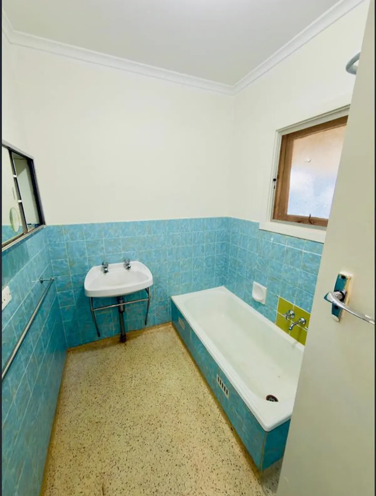 225 Hogarth Road, Elizabeth Grove, SA 5112, photo 4